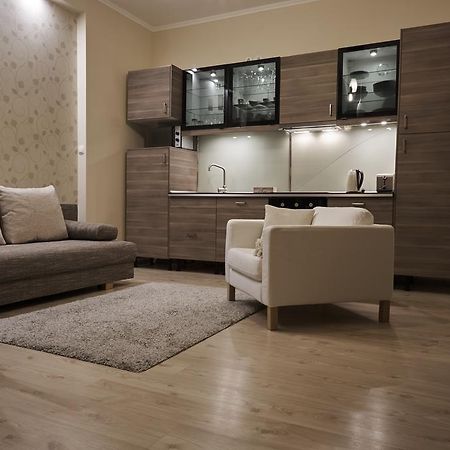 Károlyi Garden | hostAID Apartamento Budapeste Exterior foto